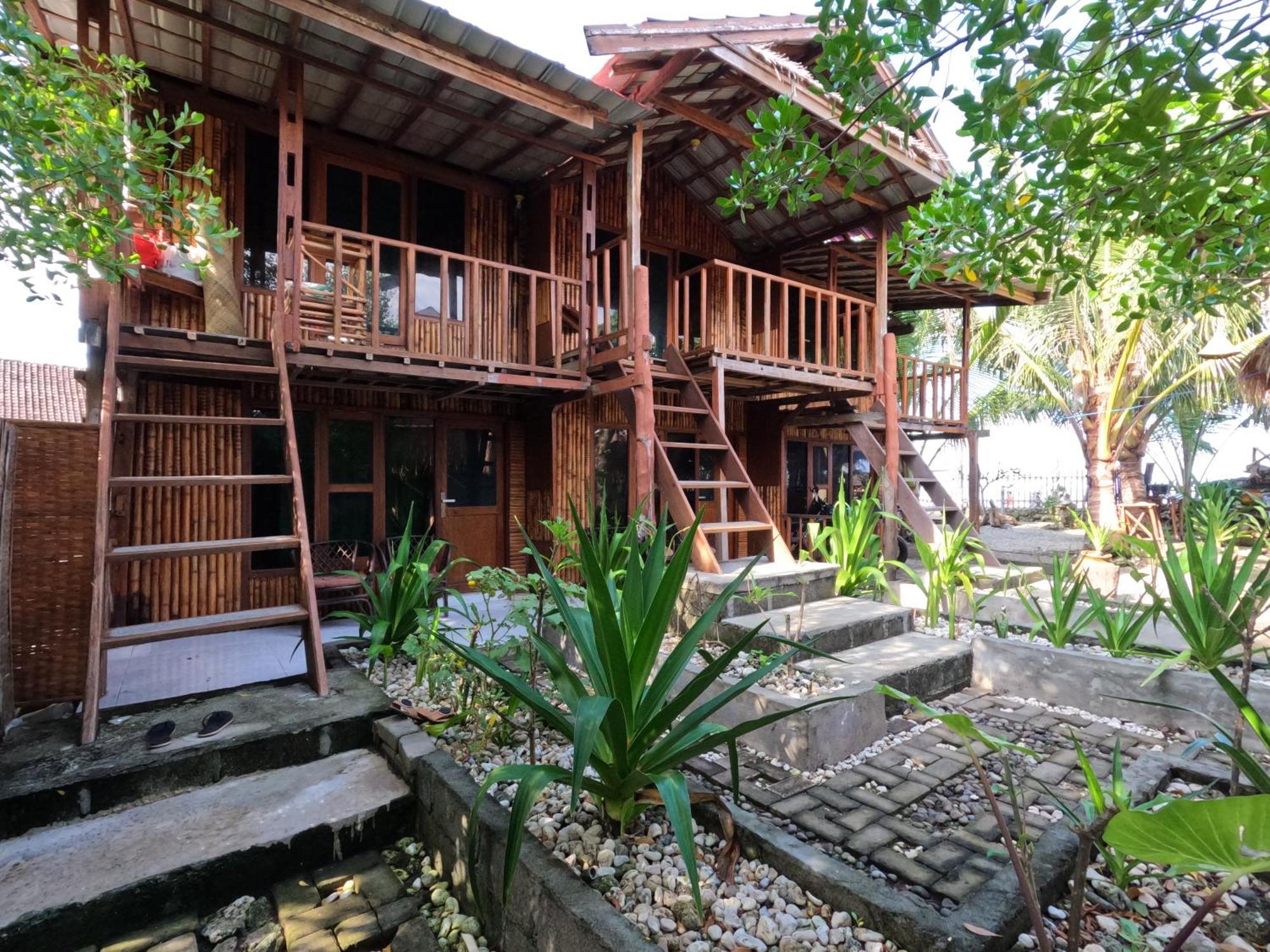 Maryan Moyo Bungalows & Resto Moyo Island 外观 照片